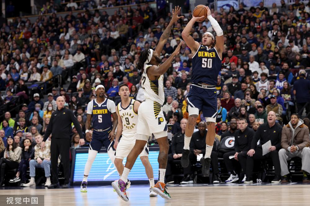 记者:贡萨洛-拉莫斯也在纽卡引援名单中,谢什科仍是首选.